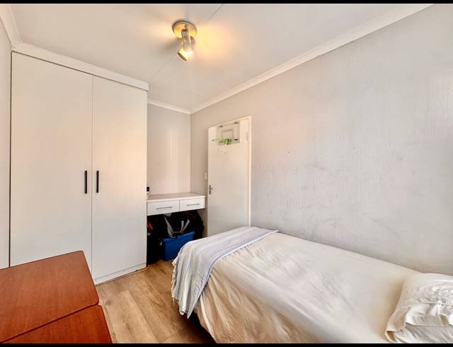 2 BEDROOM SECTIONAL TITLE FOR SALE IN MEYERSDAL
